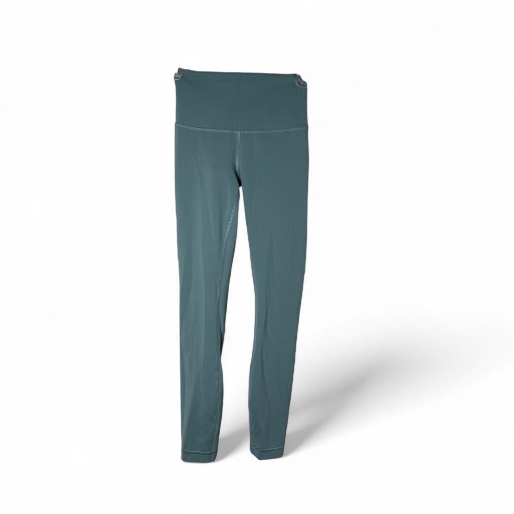 Lululemon wonder under high-waisted leggings Size 2 #athleisure #yoga